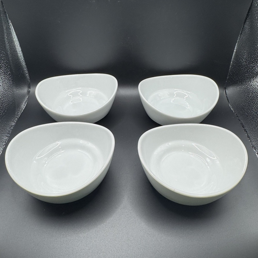 B Smith With Style Set of 4 White Small Bowl Oval